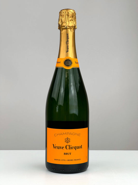 Veuve Clicquot - Brut Yellow Label Champagne - The Bloom Club